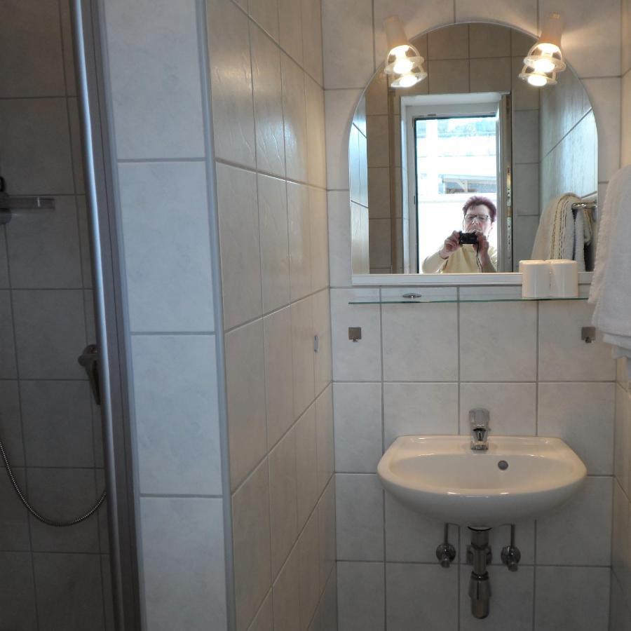 Gaestehaus Hoffmann Dörrenbach Eksteriør bilde